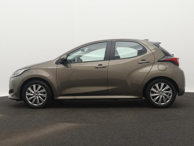 Toyota YARIS 1.5 Hybrid Business Plus Limited