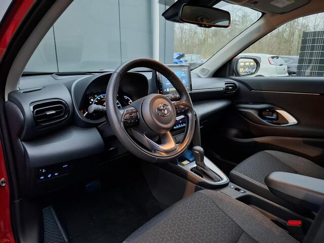 Toyota YARIS Cross 1.5 Hybrid Active Plus | Elektr. klep | Head-up disp. | stoel/stuur verwarming |