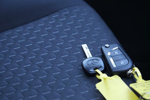 Toyota YARIS 1.5 Hybrid 115PK Active | Apple Carplay / Android Auto | Buitens