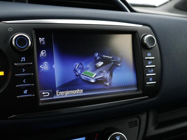 Toyota YARIS 1.5 Hybrid Bi-Tone Plus Limited | Camera | LM Velgen |