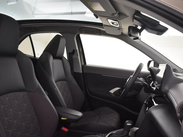 Toyota YARIS 1.5 Hybrid Executive | Panoramadak | Parkeersensoren V+A