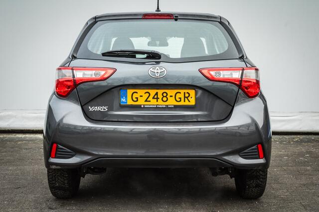Toyota YARIS 1.5 VVT-i Active Cruise control/ Navigatie/ Camera/ Stuurwielbediening/ Climate control