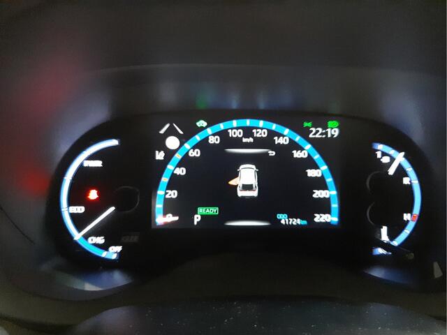 Toyota YARIS Cross 1.5 Hybrid GR Sport | Panodak | JBL | Head-up display |
