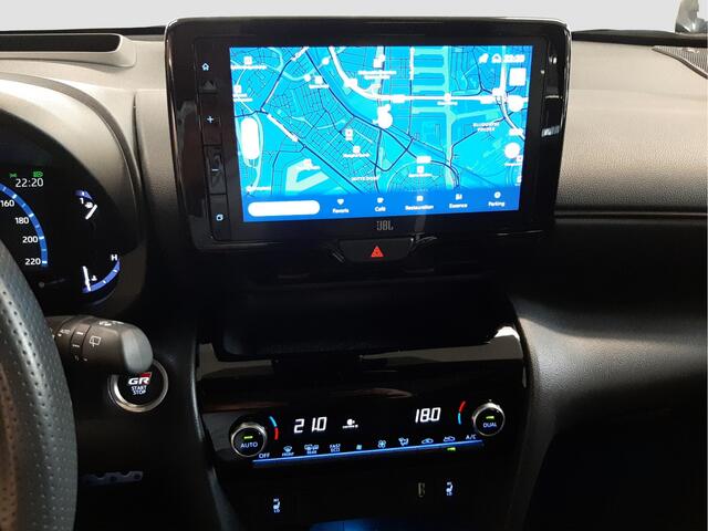 Toyota YARIS Cross 1.5 Hybrid GR Sport | Panodak | JBL | Head-up display |