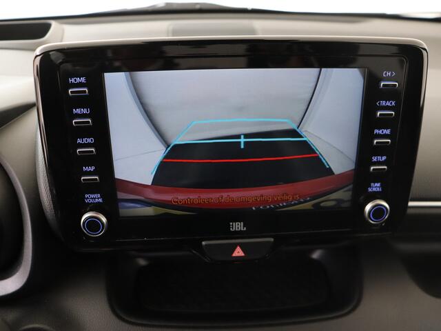 Toyota YARIS 1.5 Hybrid Launch Edition I Navigatie I Climate Control I Cruise Control I Camera I USB I LM Velgen I 1e Eigenaar I Volledig LOUWMAN Onderhouden I Stoelverarming Voor I
