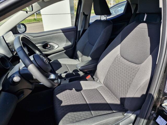 Toyota YARIS 1.5 Hybrid Dynamic