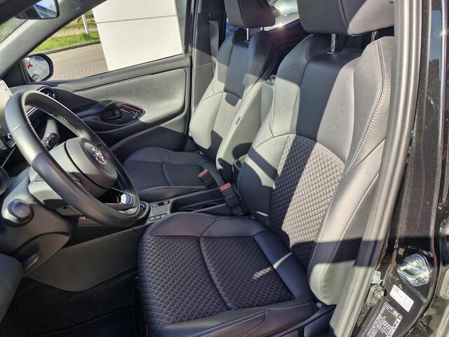 Toyota YARIS 1.5 Hybrid Executive