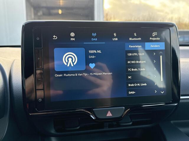 Toyota YARIS 1.5 Hybrid 115 Comfort **NIEUWE AUTO**