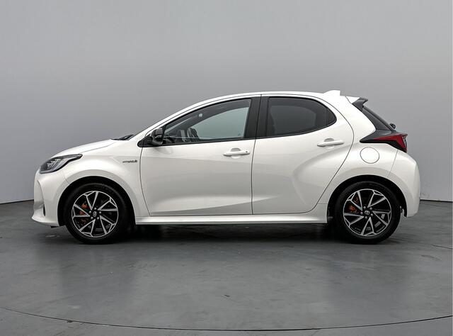 Toyota YARIS 1.5 Hybrid Executive Sport | Panoramadak | Dealer Onderhouden | Apple Carplay / Android Auto |