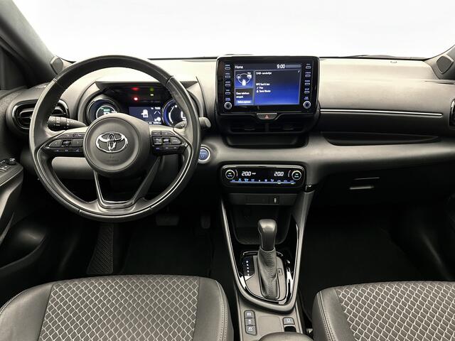 Toyota YARIS 1.5 Hybrid Executive Sport | Panoramadak | Dealer Onderhouden | Apple Carplay / Android Auto |
