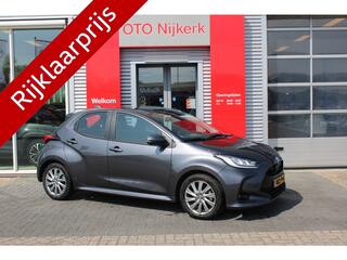 toyota-yaris-1.5-hybrid-dynamic-lim