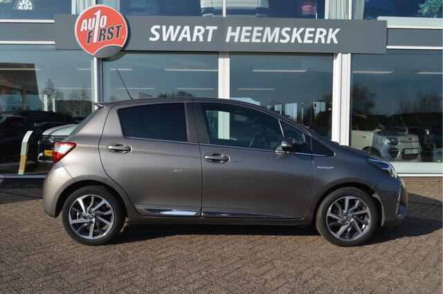 Toyota YARIS 1.5 Hybrid Premium | NL Auto | Panoramadak | Cruise C. | Navi