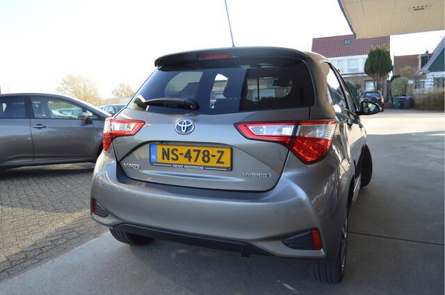 Toyota YARIS 1.5 Hybrid Premium | NL Auto | Panoramadak | Cruise C. | Navi