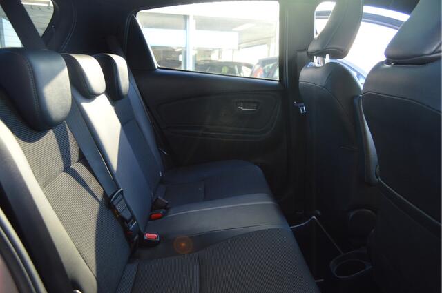 Toyota YARIS 1.5 Hybrid Premium | NL Auto | Panoramadak | Cruise C. | Navi