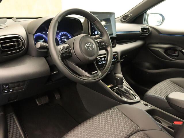 Toyota YARIS 1.5 Hybrid 130 Launch Edition - ORIGINEEL NEDERLANDSE AUTO - JBL PREMIUM SOUND SYSTEM - DODEHOEKDETECTIE - STOELVERWARMING VOOR - STUURVERWARMING - KUNSTLEDEREN BEKLEDING - ACHTERUITRIJCAMERA - PARKEERSENSOREN VOOR EN ACHTER