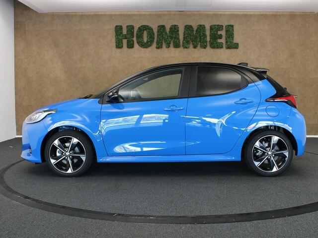 Toyota YARIS 1.5 Hybrid 130 Launch Edition - ORIGINEEL NEDERLANDSE AUTO - JBL PREMIUM SOUND SYSTEM - DODEHOEKDETECTIE - STOELVERWARMING VOOR - STUURVERWARMING - KUNSTLEDEREN BEKLEDING - ACHTERUITRIJCAMERA - PARKEERSENSOREN VOOR EN ACHTER