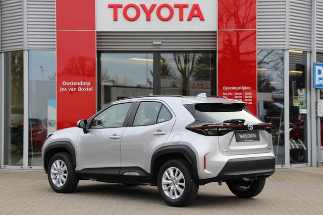 Toyota YARIS Cross 1.5 Hybrid 115 Active **NIEUWE AUTO/ DIRECT LEVERBAAR**