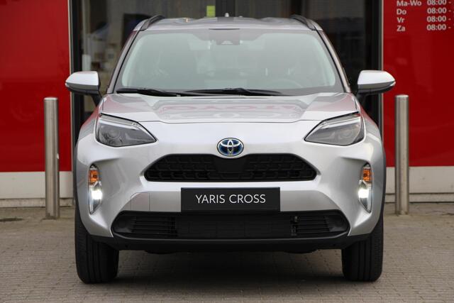Toyota YARIS Cross 1.5 Hybrid 115 Active **NIEUWE AUTO/ DIRECT LEVERBAAR**