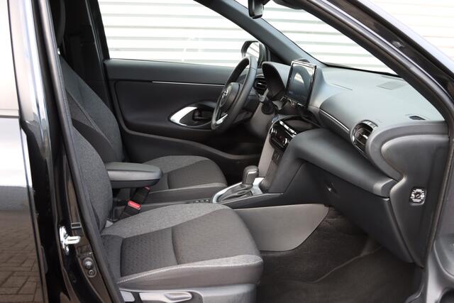 Toyota YARIS Cross 1.5 Hybrid Dynamic Carplay / Safety+ Winter Pakket