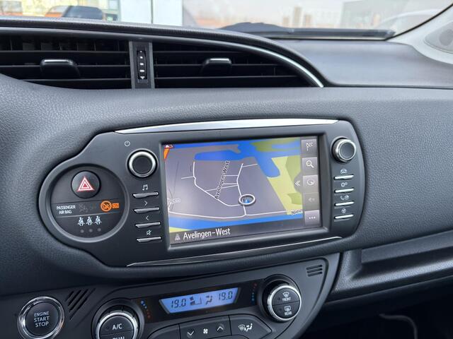 Toyota YARIS 1.5 VVT-i Y20 | Navigatie | Keyless start + entry | Camera | 1ste eigenaar | Toyota garantie tot 2029!
