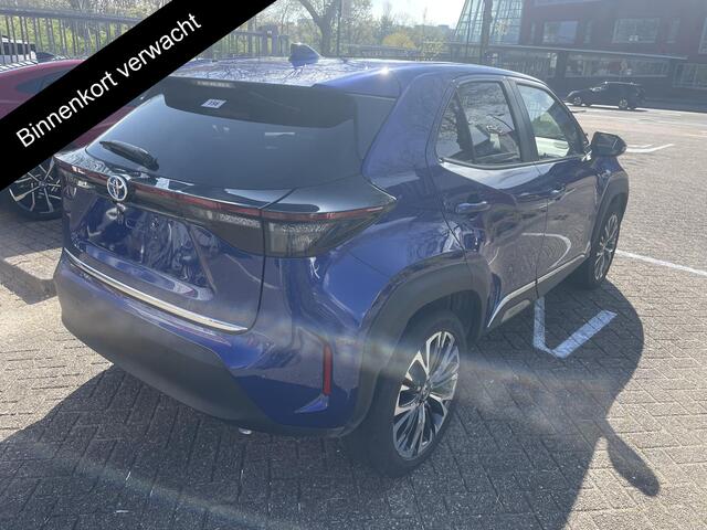 Toyota YARIS Cross 1.5 Hybrid Executive | Panoramadak | JBL-Audio | Parkeersensoren Voor & Achter |