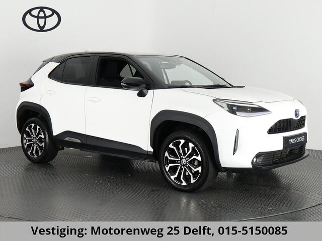Toyota YARIS Cross 1.5 HYBRIDE DYNAMIC LUXERY AWD BI-TONE BLIND SPOT . NAVI.CAMERA. PDC V+A. GARANTIE TOT 5-2022