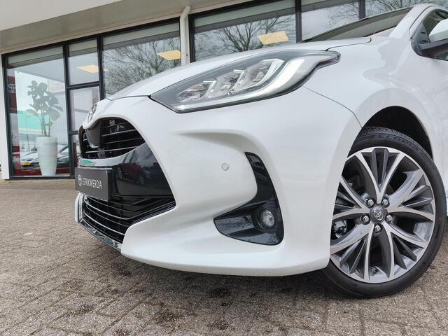 Toyota YARIS 1.5 Hybrid 130 Executive | JBL | HUD | PDC | BSM | Pearl White | Stoel & stuurverwarming