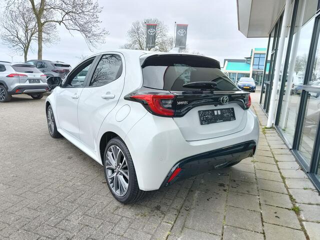 Toyota YARIS 1.5 Hybrid 130 Executive | JBL | HUD | PDC | BSM | Pearl White | Stoel & stuurverwarming