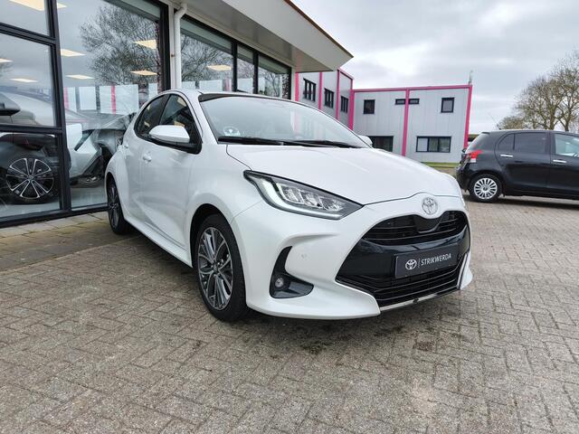 Toyota YARIS 1.5 Hybrid 130 Executive | JBL | HUD | PDC | BSM | Pearl White | Stoel & stuurverwarming