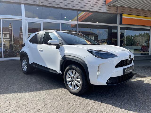 Toyota YARIS Cross 1.5 Hybrid 115 Business 2 persoons /Automaat/Laadvloer achter.