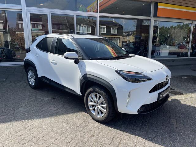 Toyota YARIS Cross 1.5 Hybrid 115 Business 2 persoons /Automaat/Laadvloer achter.
