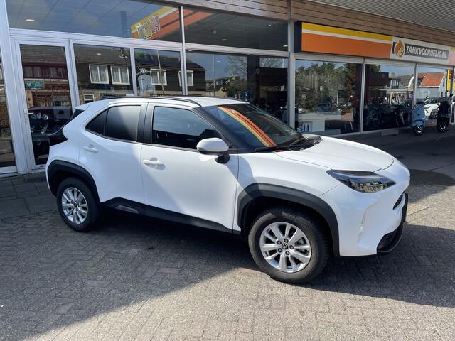 Toyota YARIS Cross 1.5 Hybrid 115 Business 2 persoons /Automaat/Laadvloer achter.