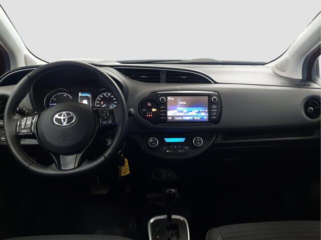 Toyota YARIS 1.5 Hybrid Aspiration | Camera |