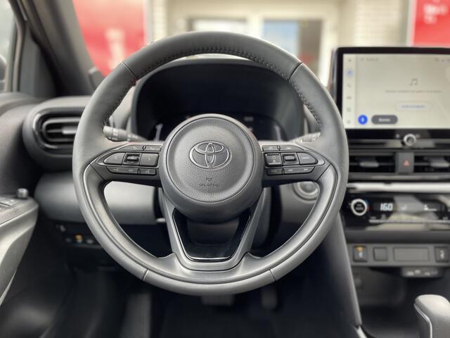 Toyota YARIS 1.5 Hybrid 115 First Edition | Comfort Pakket | Navi | Sensoren