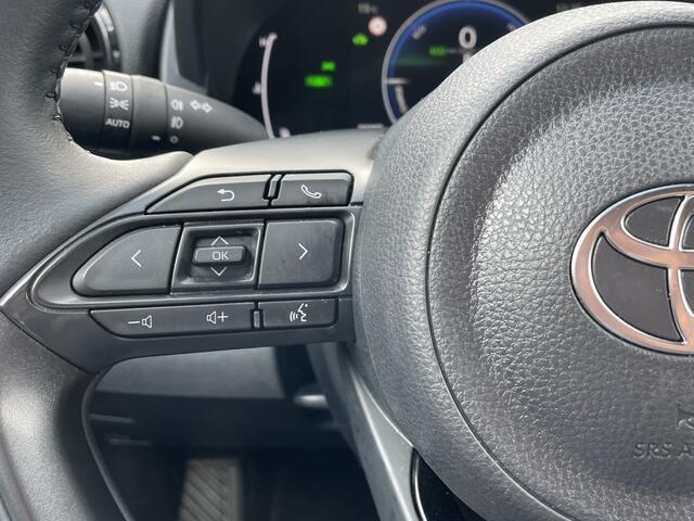 Toyota YARIS 1.5 Hybrid 115 First Edition | NL Auto | Keyless Entry & Start |