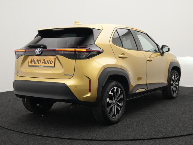 Toyota YARIS Cross 1.5 Hybrid Dynamic Dealer O.H. | Navigatie | Camera | Apple Carplay | Adaptive Cruise | Parkeersensoren | Stoelverwarming | DAB |
