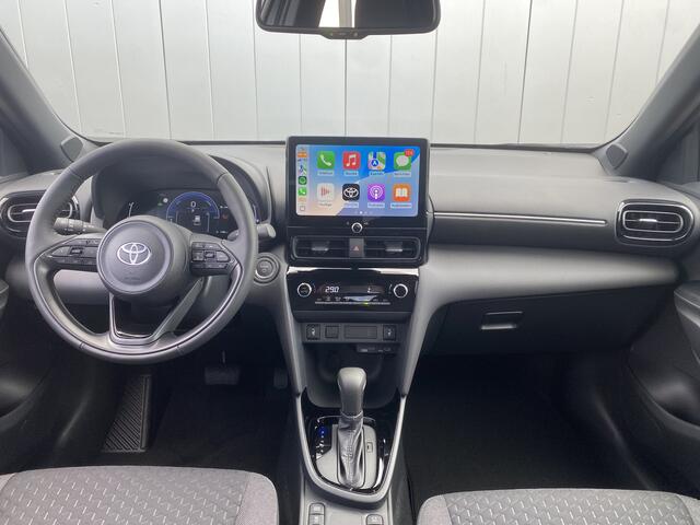 Toyota YARIS Cross 1.5 Hybrid 115 First Edition Limited Parkeersensoren Stoel Stuurverwarming Carplay Navi