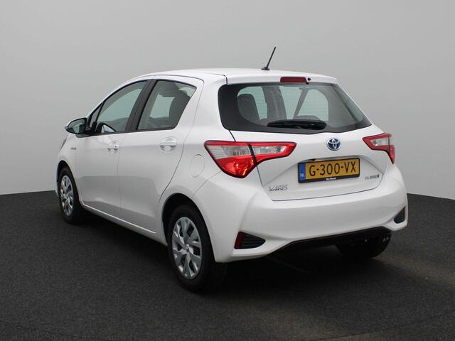 Toyota YARIS 1.5 Hybrid 89Pk Active | Navigatie | Achteruitrijcamera | Airconditioning | Cruise Control | Spiegels elektrisch verstelbaar |