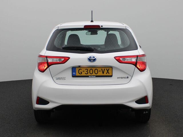 Toyota YARIS 1.5 Hybrid 89Pk Active | Navigatie | Achteruitrijcamera | Airconditioning | Cruise Control | Spiegels elektrisch verstelbaar |