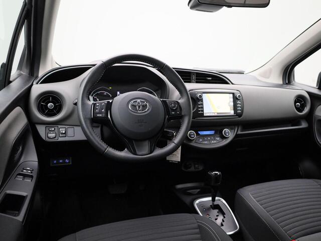 Toyota YARIS 1.5 Hybrid 89Pk Active | Navigatie | Achteruitrijcamera | Airconditioning | Cruise Control | Spiegels elektrisch verstelbaar |
