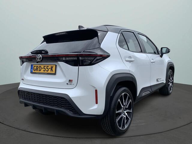 Toyota YARIS Cross 1.5 Hybrid 130 GR Sport | DEMO