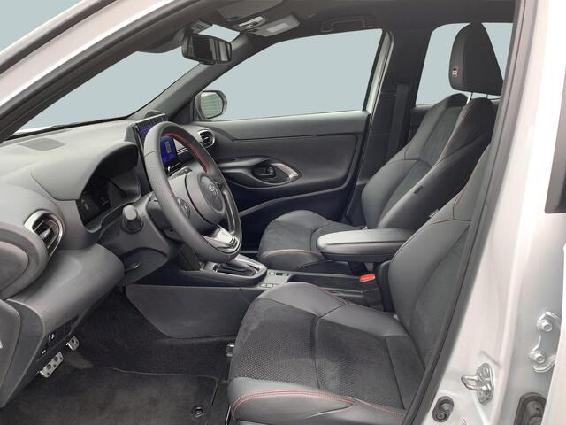 Toyota YARIS Cross 1.5 Hybrid 130 GR Sport | DEMO