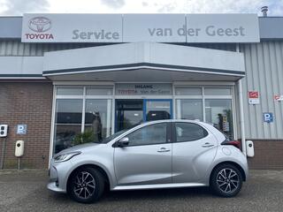 toyota-yaris-1.5-hybrid-dynamic-tea