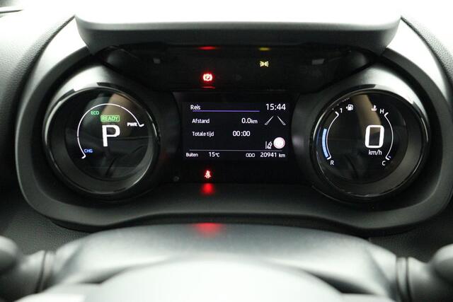Toyota YARIS 1.5 Hybrid Executive Limited | Apple Carplay/Android Auto | Parkeersensoren | Stoelverwarming | Parkeercamera |