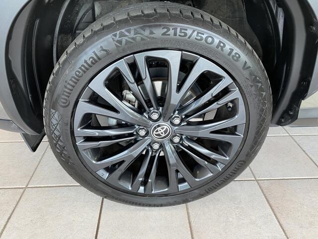 Toyota YARIS Cross 1.5 Hybrid Adventure Panoramadak