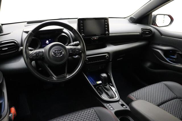 Toyota YARIS 1.5 Hybrid Launch Edition automaat | Automaat | Camera achter | Climate control | Navigatie | Stoel en stuurverwarming |
