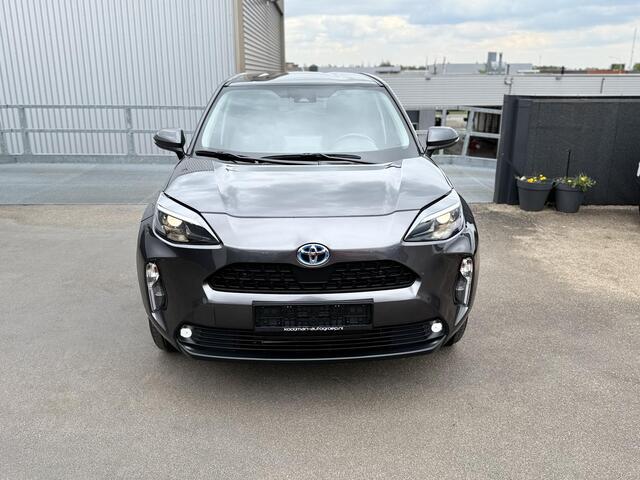 Toyota YARIS Cross 1.5 Hybrid Dynamic Edition Navigatie, Parkeersensoren, Smart key, Privacy glass, Achteruitrijcamera, Adaptieve cruise controle