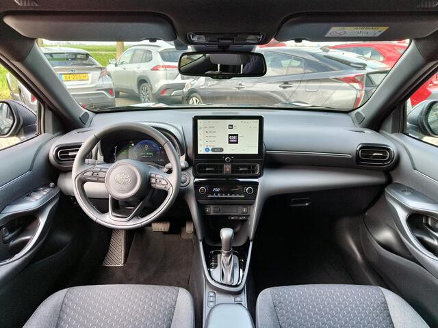 Toyota YARIS Cross 1.5 Hybrid 115 First Edition | Comfort Pack | PDC | Stoel & stuurverwarming