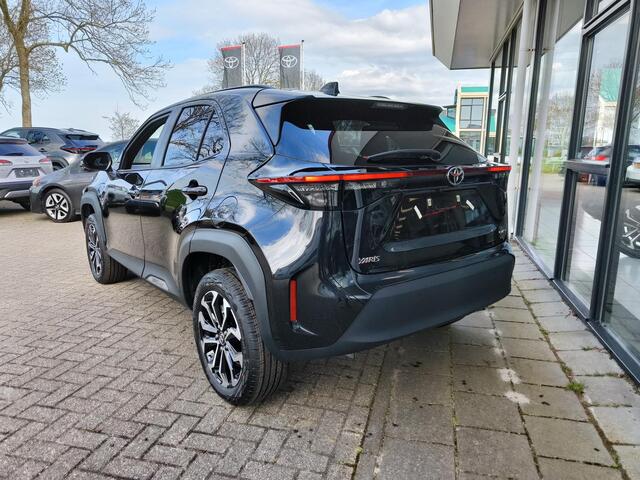 Toyota YARIS Cross 1.5 Hybrid 115 First Edition | Comfort Pack | PDC | Stoel & stuurverwarming