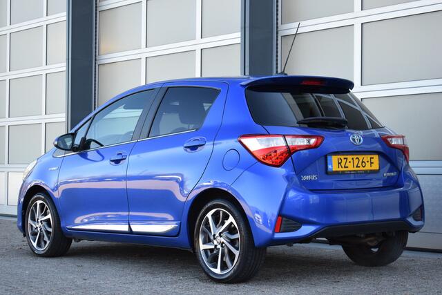 Toyota YARIS 1.5 Hybrid Premium Panodak | Camera | Full options